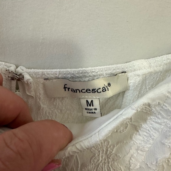 NWT White Bridal Dress with floral imprint, sleeves and small slit size Medium - Picture 2 of 14